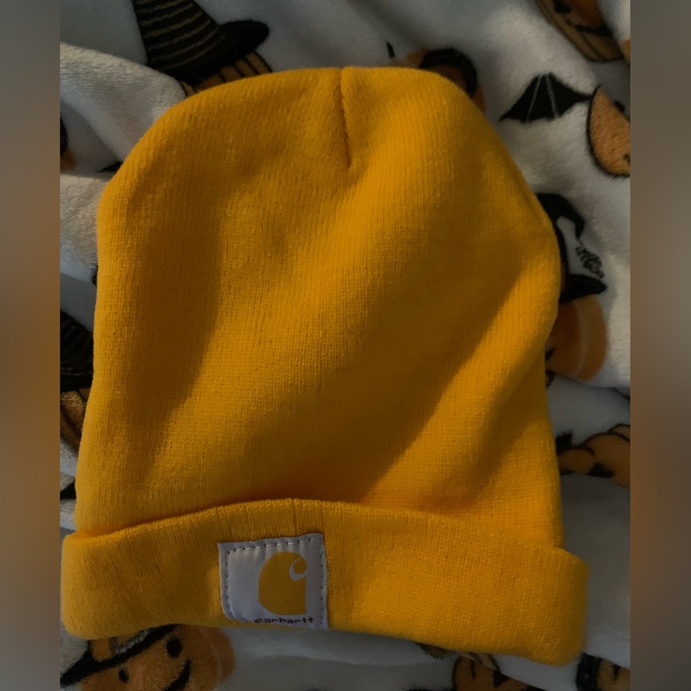 Yellow carhartt hat brand new